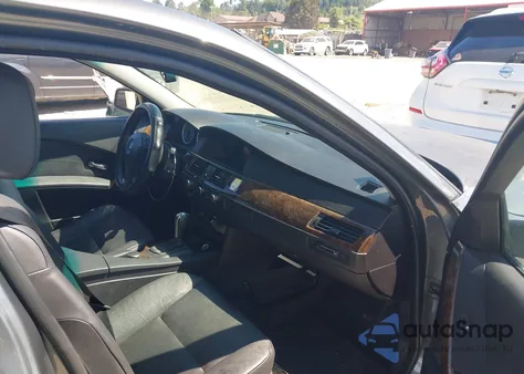 2007 BMW 530I из США, поврежденный, VIN WBANE73587CM46894